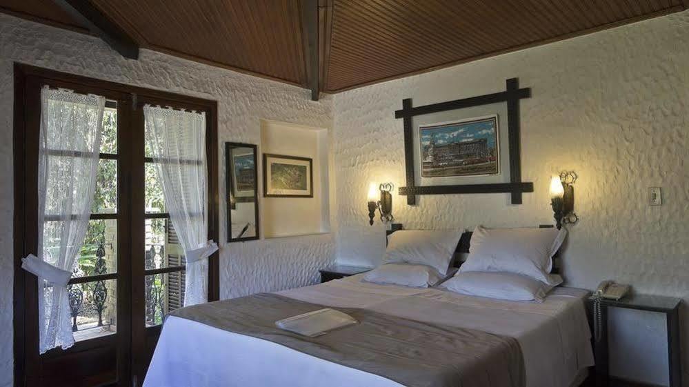 Hotel Britannia Пенеду Экстерьер фото